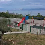 Milka Mit Privatem Pool By Interhome * Crikvenica