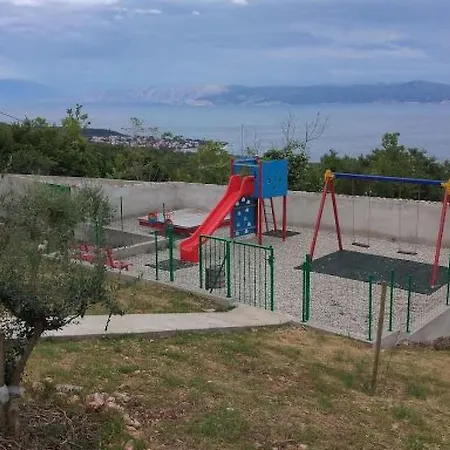 Milka Mit Privatem Pool By Interhome * Crikvenica