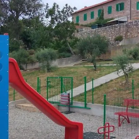 Feriehus Milka Mit Privatem Pool By Interhome Crikvenica