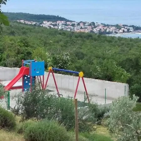 Milka Mit Privatem Pool By Interhome * Crikvenica